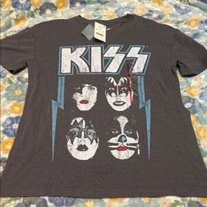 Kiss Black Short Sleeve Tee Iconic Band Design